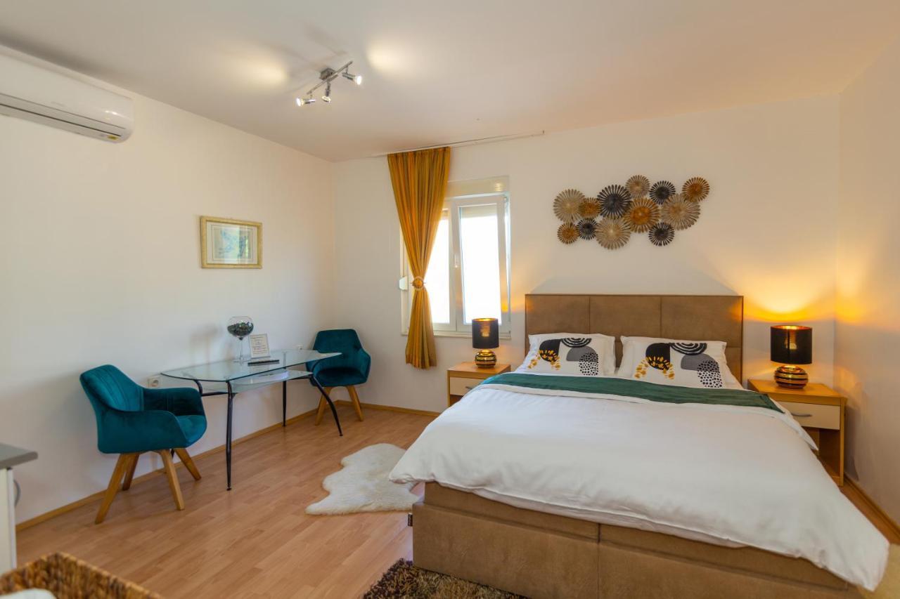 Matic Apartments Split Eksteriør billede
